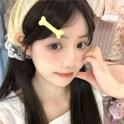 纳德和西敏:一次别离封面